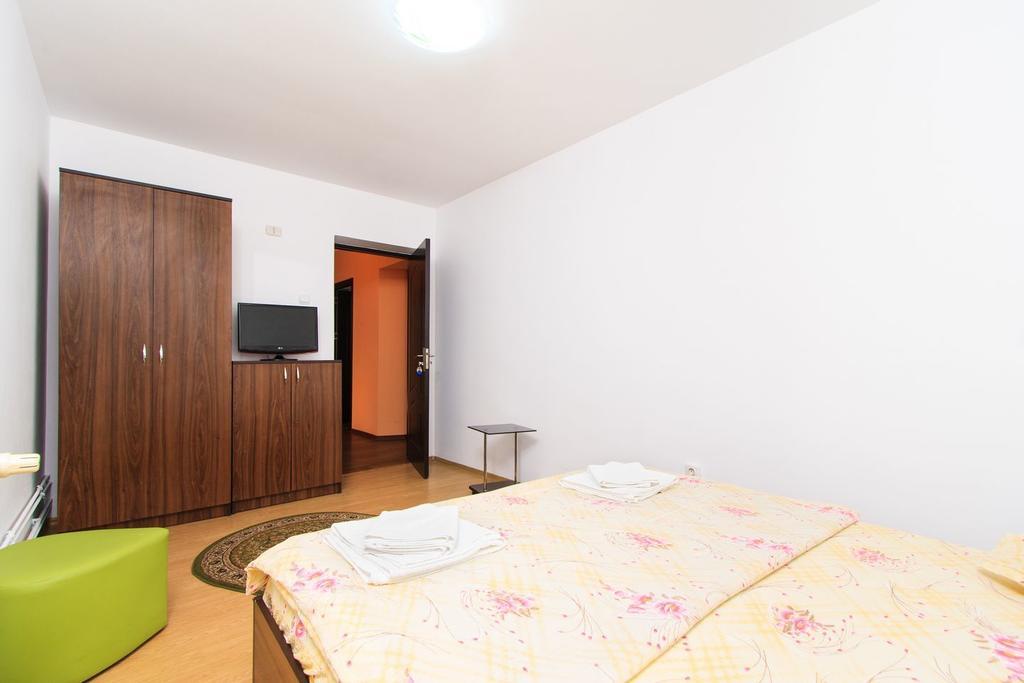 Pensiunea Andrei Rm Valcea Ramnicu Valcea Ruang foto